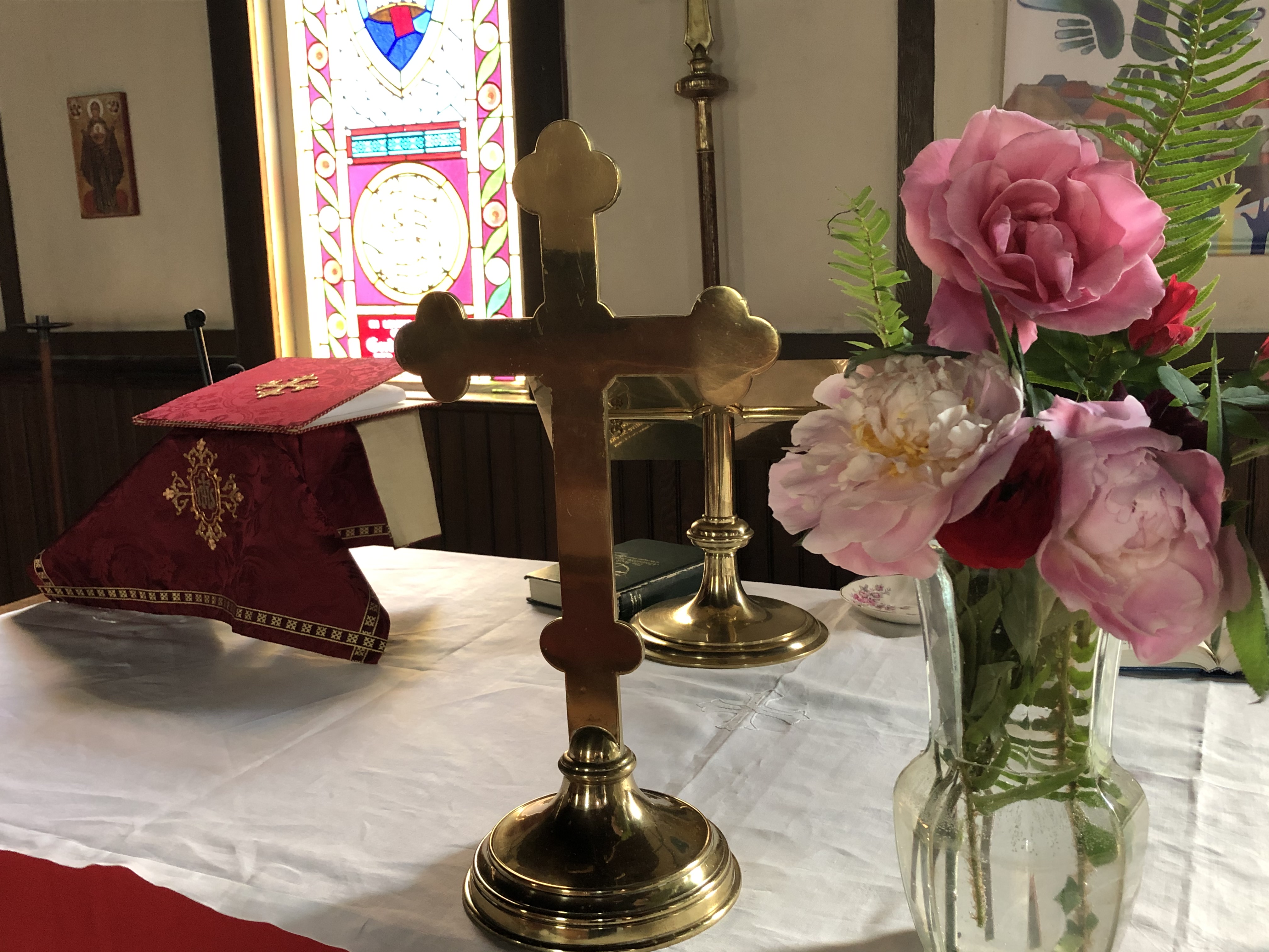 altar St. Barnabas Anglican Church